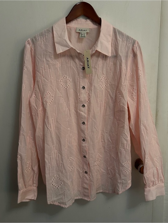 Ariat Tops - Ariat Eyelet Button Down Shirt Women’s XL Pink Coastal Cowgirl Long Sleeve NWT
